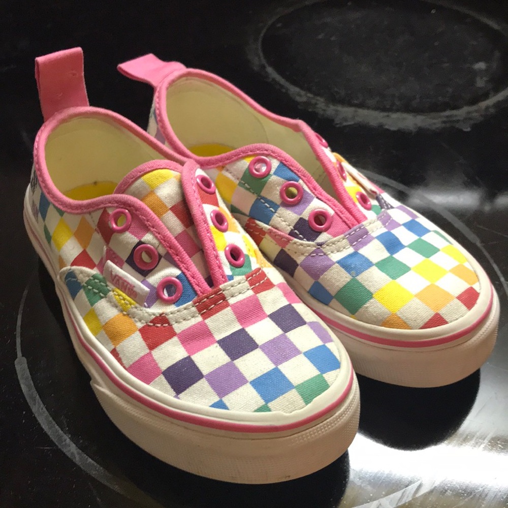 Size 11 checkered rainbow vans.